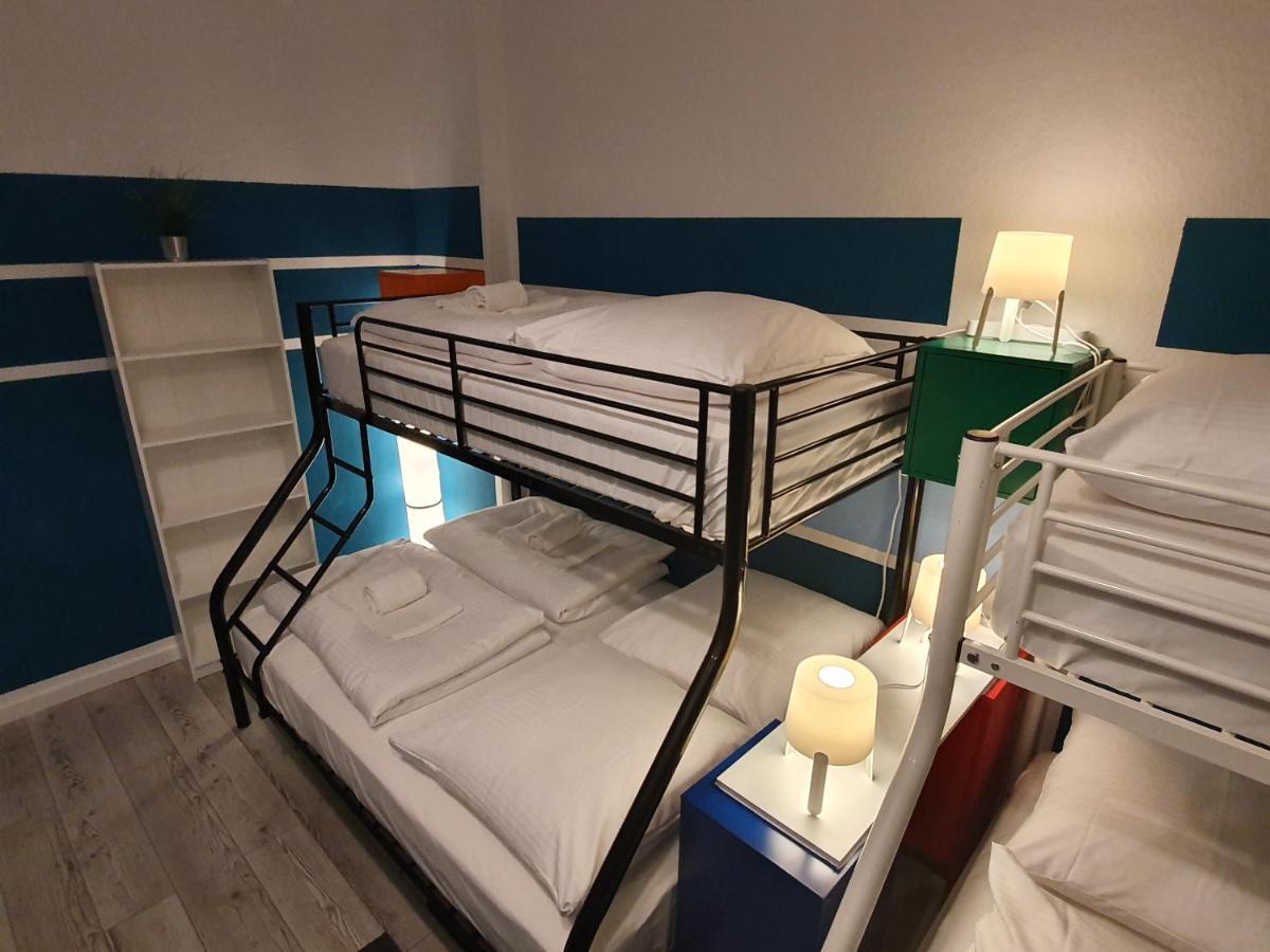 Central Lichtenberger Apartment For 6 People Βερολίνο Εξωτερικό φωτογραφία