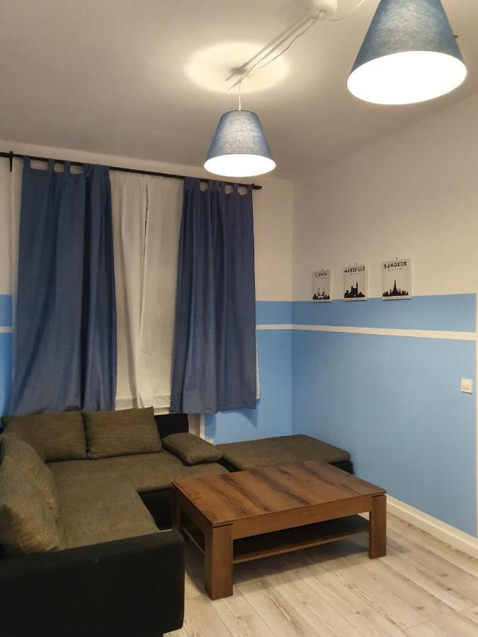 Central Lichtenberger Apartment For 6 People Βερολίνο Εξωτερικό φωτογραφία