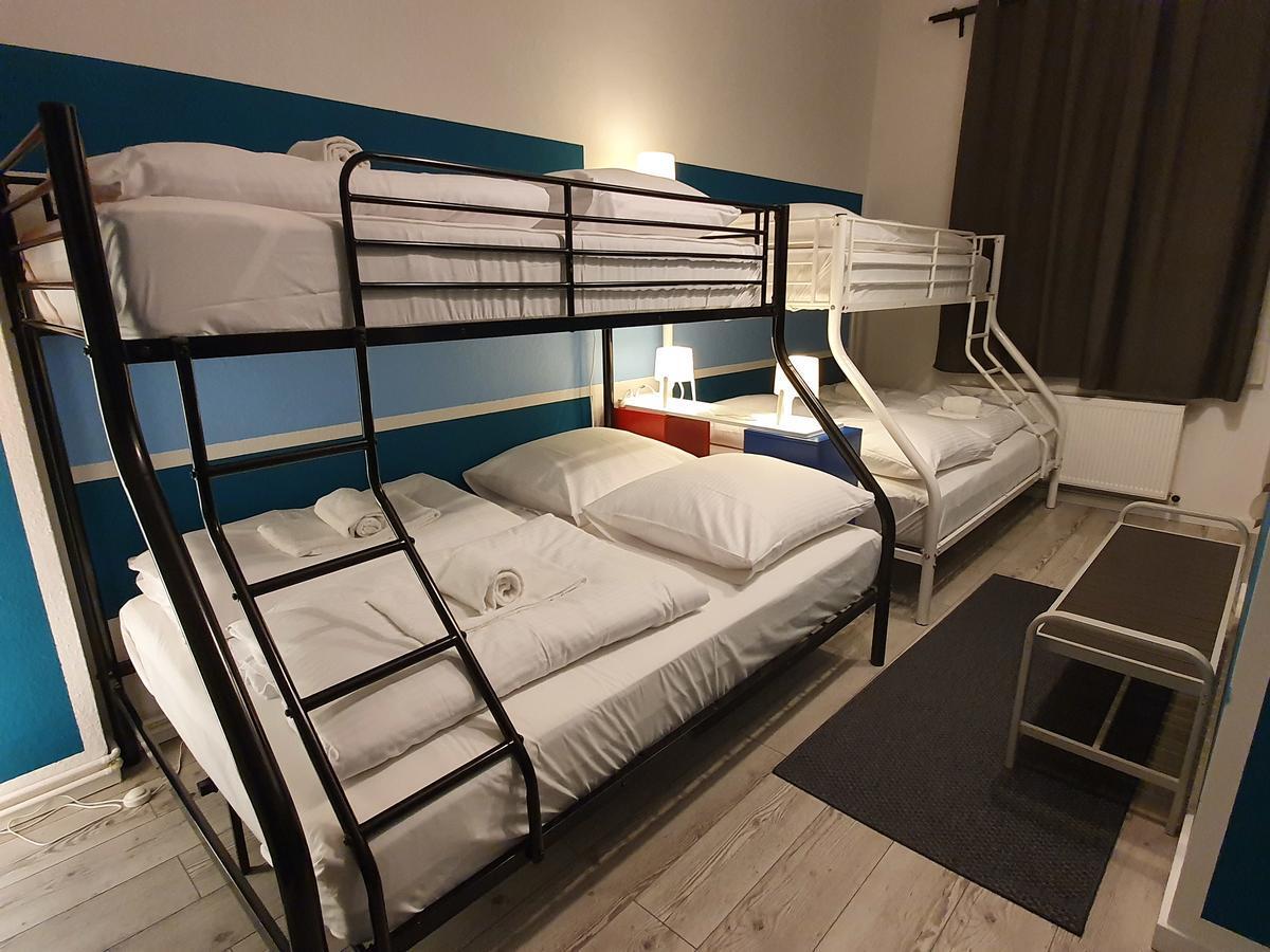 Central Lichtenberger Apartment For 6 People Βερολίνο Εξωτερικό φωτογραφία