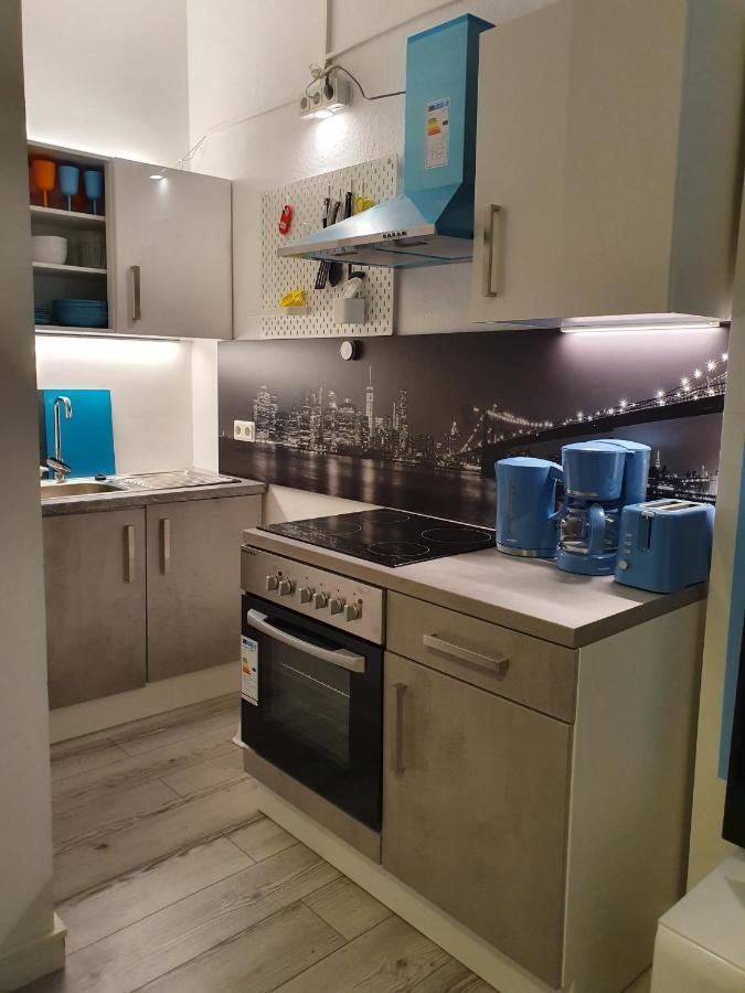 Central Lichtenberger Apartment For 6 People Βερολίνο Εξωτερικό φωτογραφία